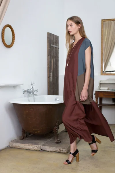 Look 3